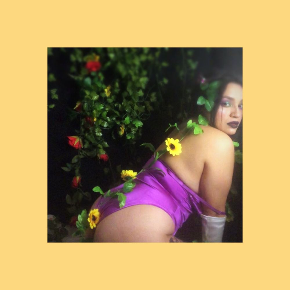 leaf_and_butterflies OnlyFans profile picture