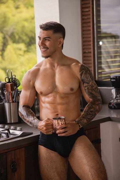 velezj2 OnlyFans picture