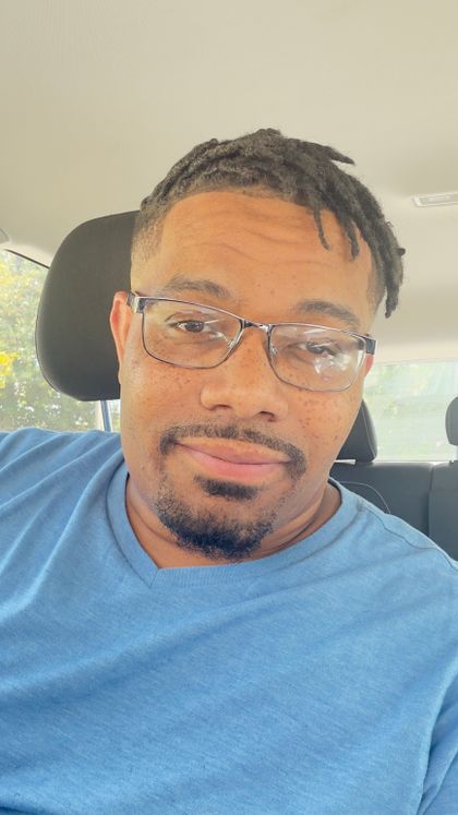 laz3lle OnlyFans picture