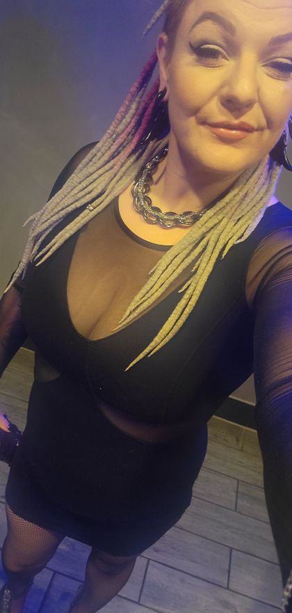 mw111988 OnlyFans picture