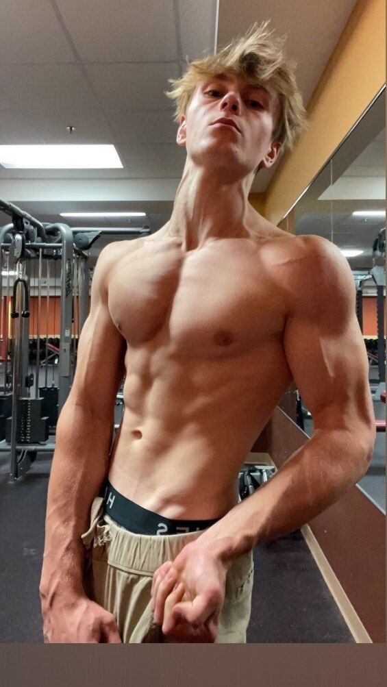 richwhitedaily OnlyFans profile picture