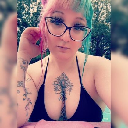 elunerose OnlyFans picture