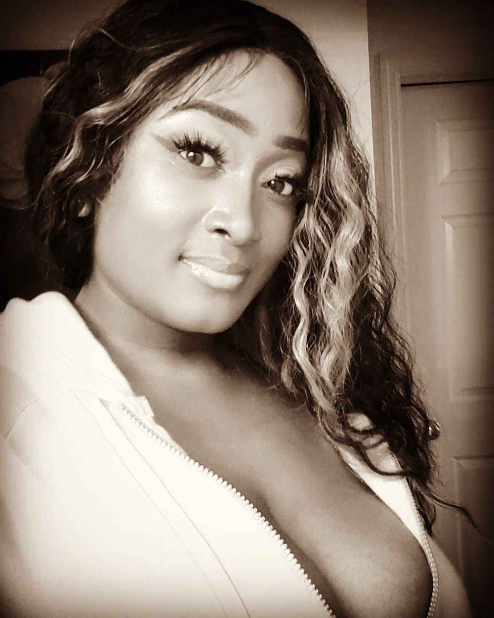 chocolatedoee OnlyFans - Free Trial - XXX Photos | FansMetrics.com