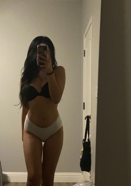 katietrevorof OnlyFans picture