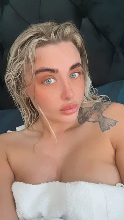 onlyfanstalliah OnlyFans picture