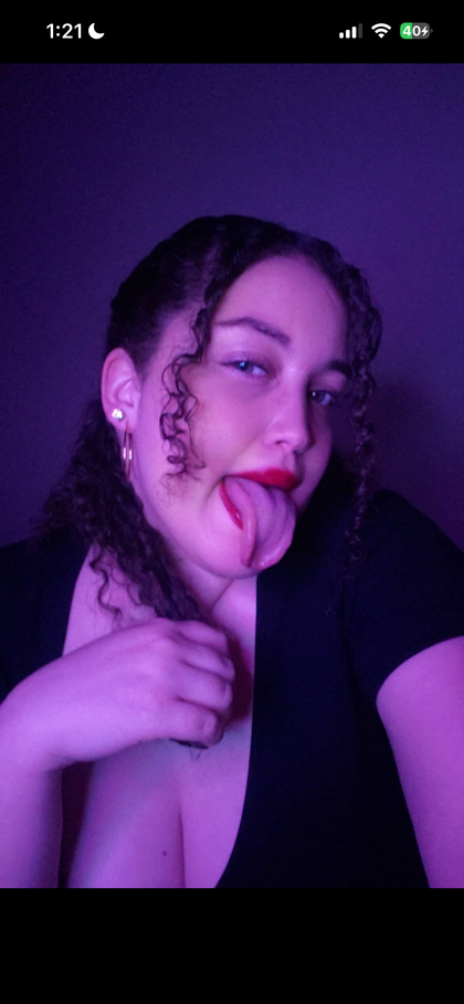 favoritehugetitsvip OnlyFans picture