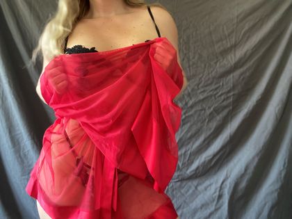 youngblondpeachyfree OnlyFans picture