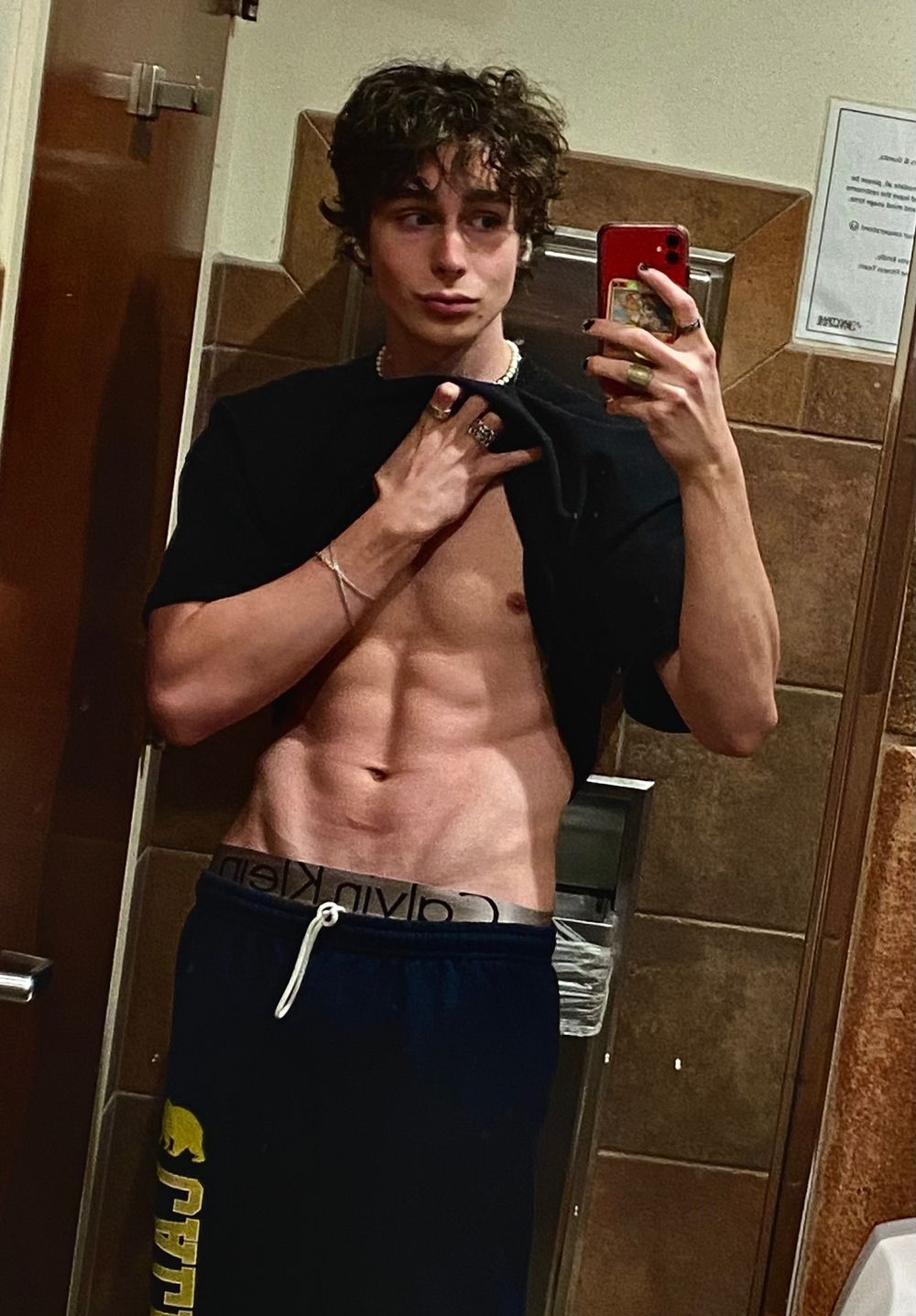 amateurlov3rs OnlyFans profile picture