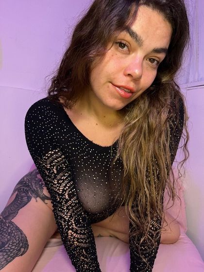 camiliaria OnlyFans picture