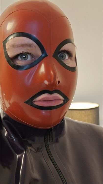 onlylatexlovercouple OnlyFans picture