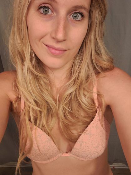 julietstarling OnlyFans picture