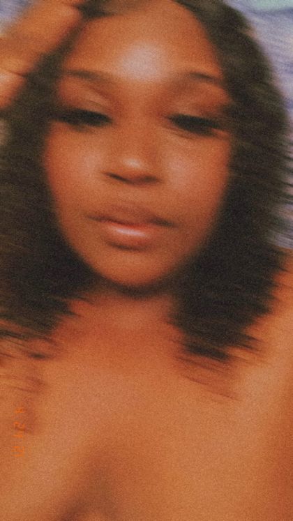 moneeymilann OnlyFans picture