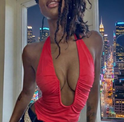 sveltegoddess OnlyFans picture