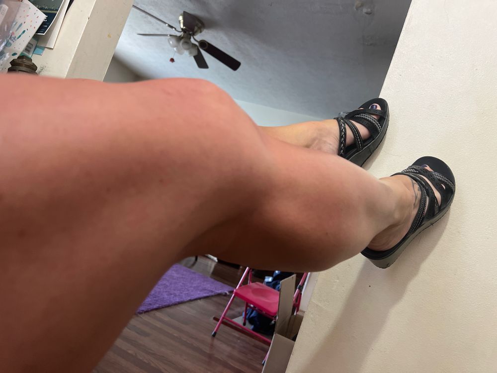 calves_feet_leg_model OnlyFans profile picture