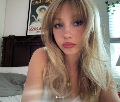 heyyychloe OnlyFans picture