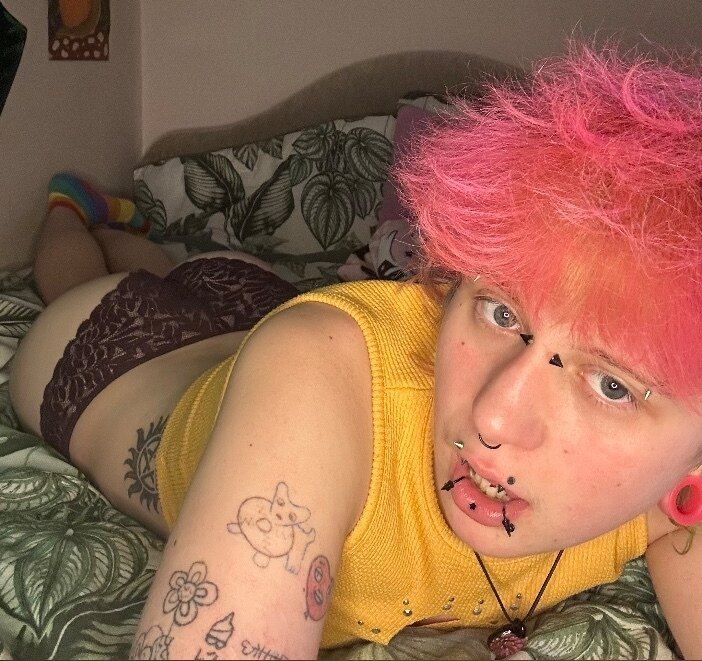 rjfem OnlyFans profile picture