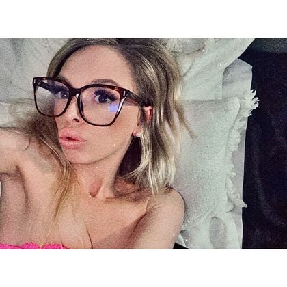 Best Hot Mia_khalif OnlyFans Accounts FansMetrics