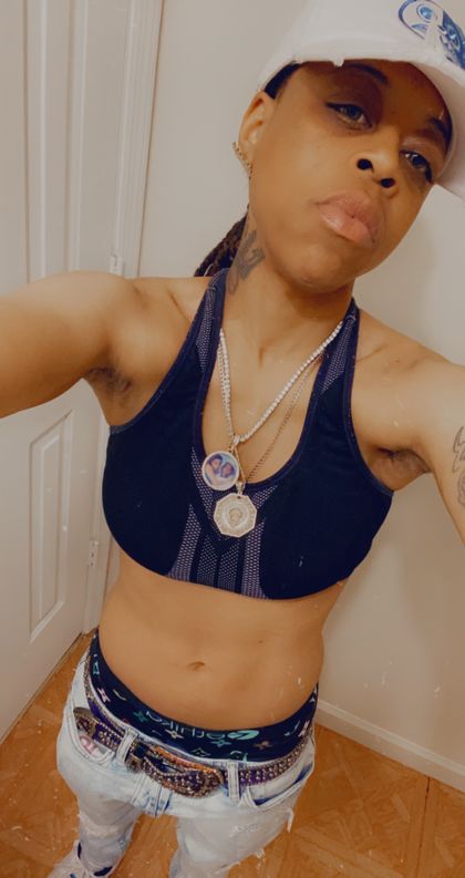 u114439341 OnlyFans picture