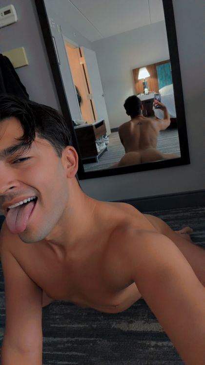 tayosmith OnlyFans picture