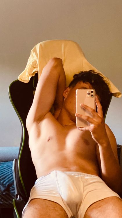 emanuu OnlyFans picture