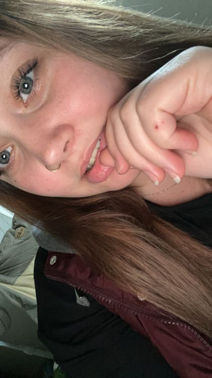 goddess_chloe1798 OnlyFans picture