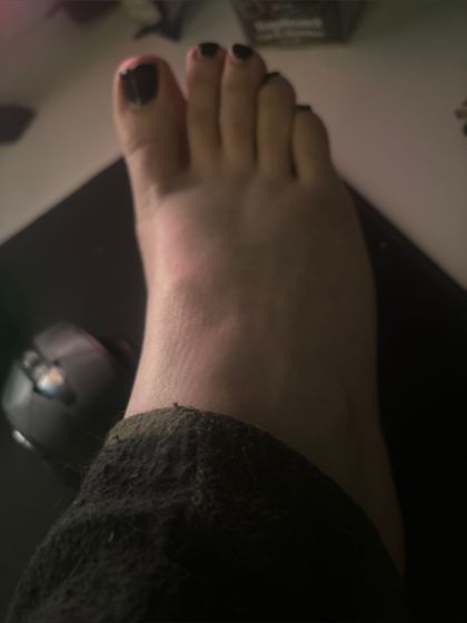 firefeetpics OnlyFans picture