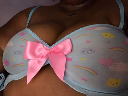 blackqueenbee32 OnlyFans picture