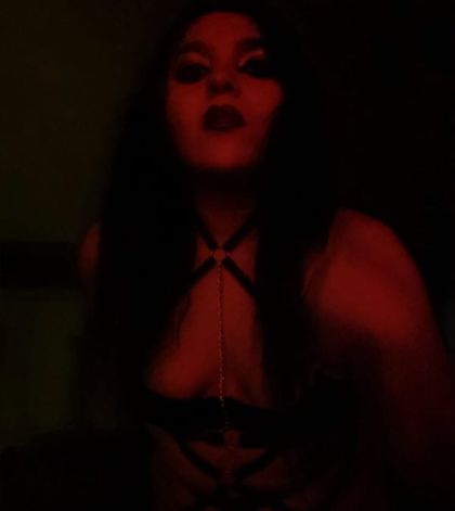 kinkyxwitch OnlyFans picture