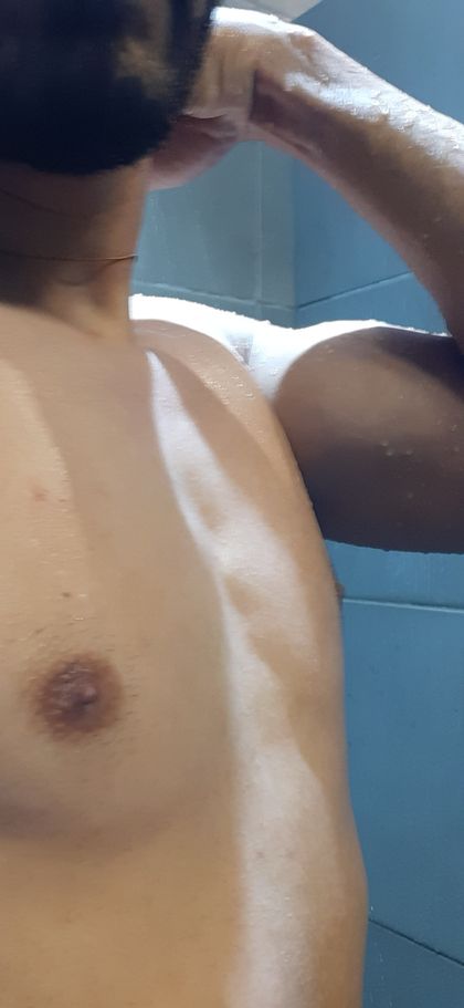 intheshowergym OnlyFans picture