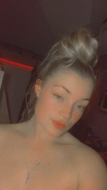 colivia OnlyFans picture