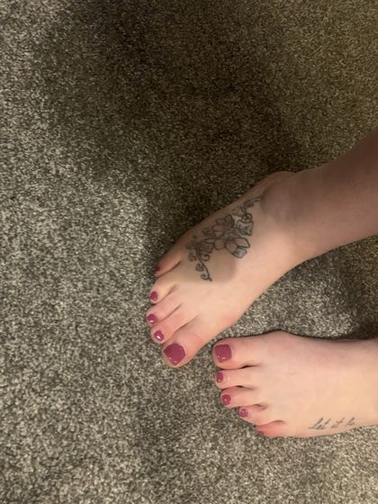 tinkstoptoes OnlyFans picture