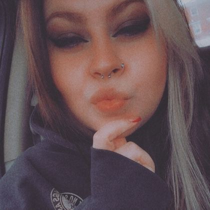 Best Vixeennn OnlyFans Accounts | FansMetrics.com