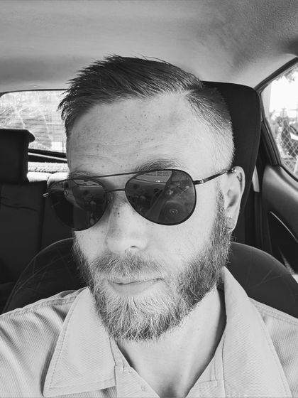 zayneeinzbern OnlyFans picture