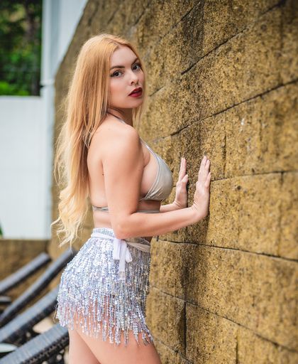 nelaarias OnlyFans picture