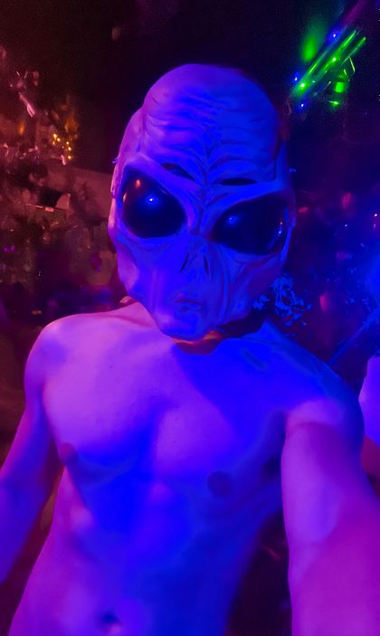 alienladx OnlyFans picture