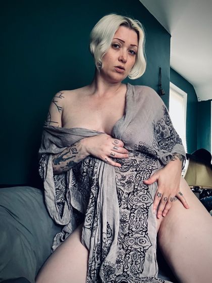 vikanoxx OnlyFans picture