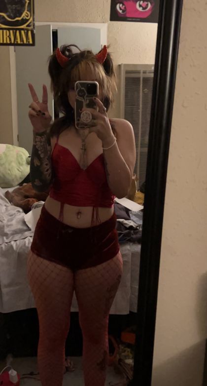 dumptrucknikki OnlyFans picture