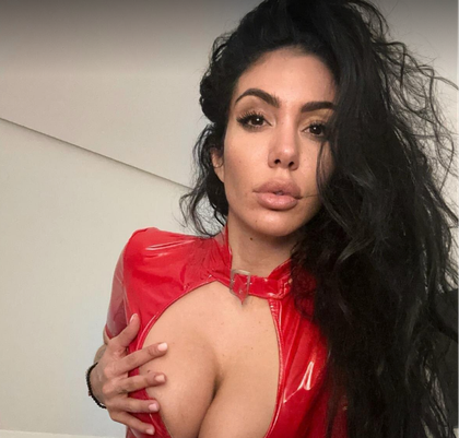 silviasiciliaboyfriends OnlyFans picture