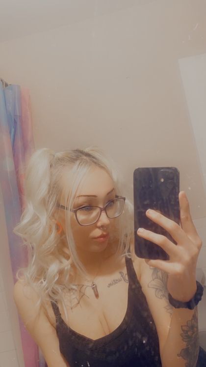 serialprincess OnlyFans picture