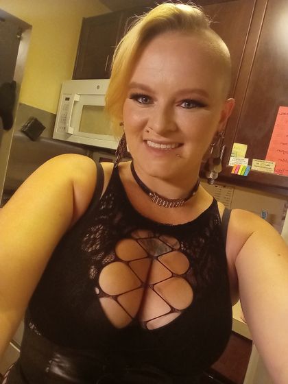 shar-bear OnlyFans picture