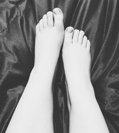 greeneclairefeet OnlyFans picture