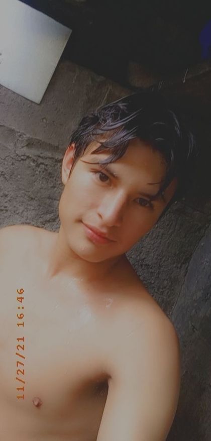 derekguevara OnlyFans picture