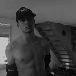 ds835031152 OnlyFans picture