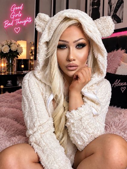 alexia.amour OnlyFans picture