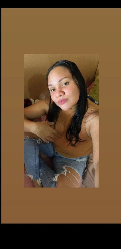 sherlyn1812 OnlyFans picture