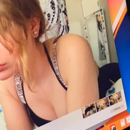 avareysl OnlyFans picture