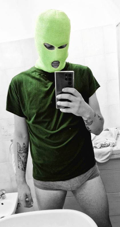 pink_green OnlyFans picture