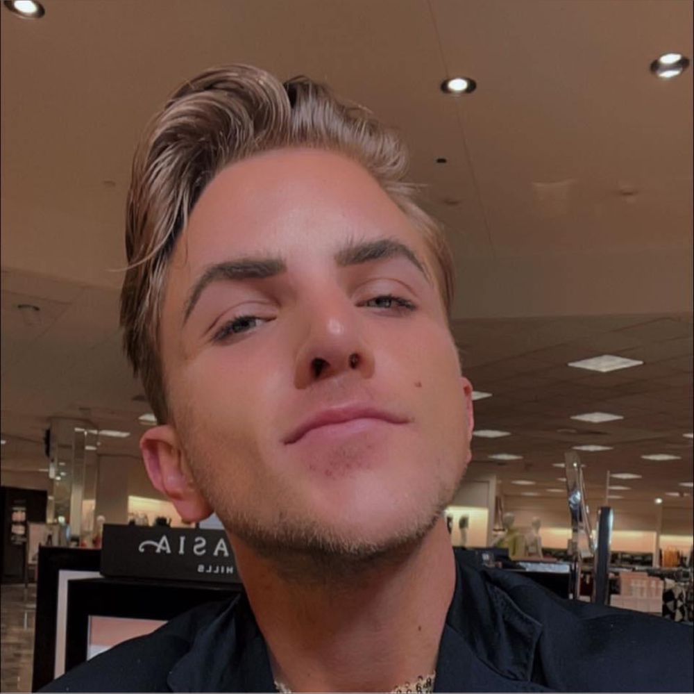 u411298458 OnlyFans profile picture