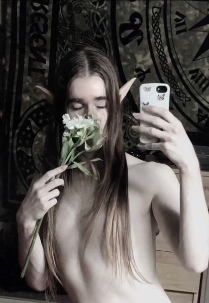 thatelvenkid OnlyFans picture
