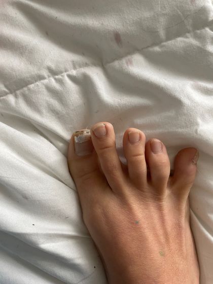 ugly_feet_dirty_street OnlyFans picture